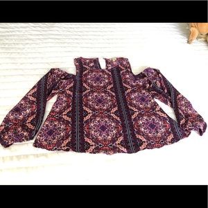 Cold shoulder blouse , brand Lily white , size small, purple and pink color.